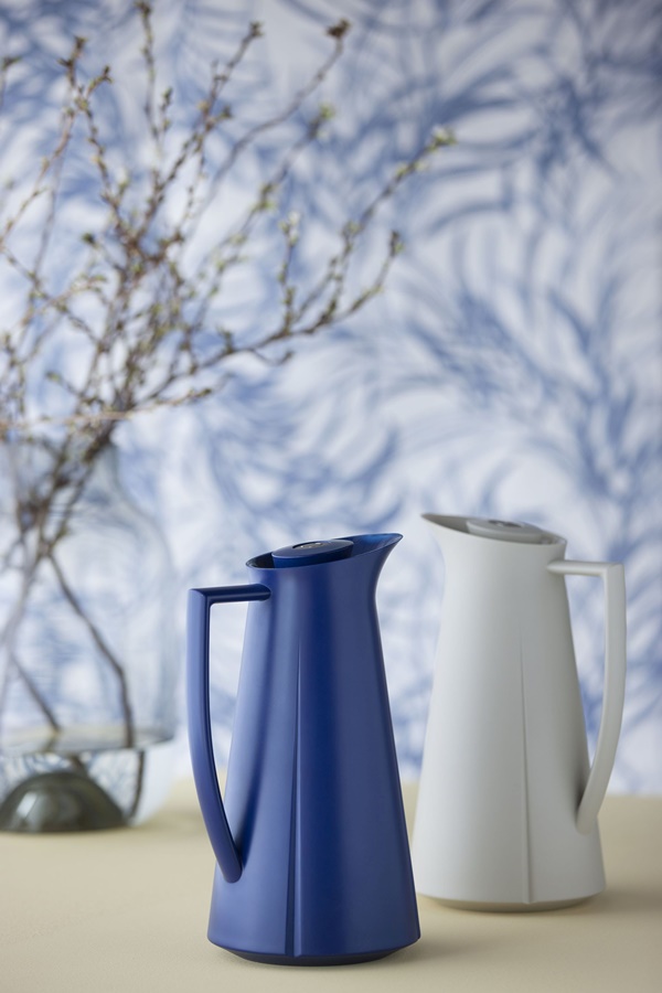 ROS_Grand Cru_Thermo Pot_Interior_Caffe Latte and Blue